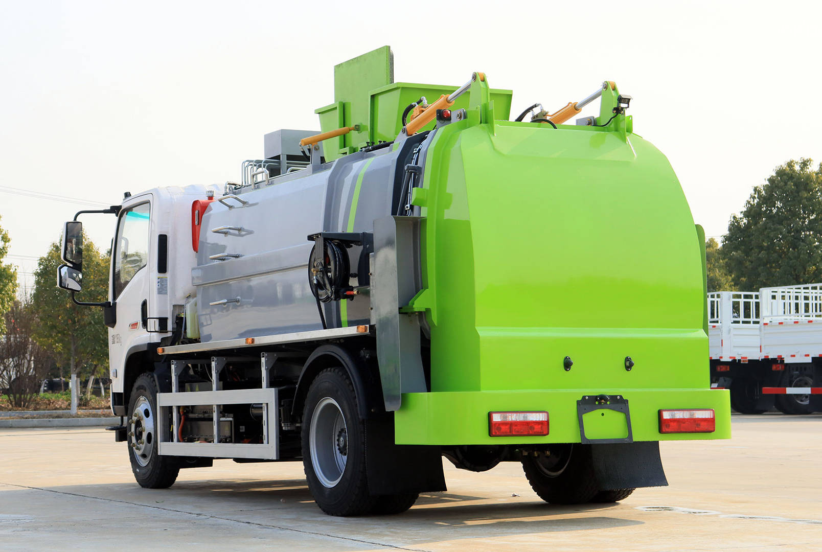 陜汽軒德8方純電動(dòng)餐廚垃圾車圖片4