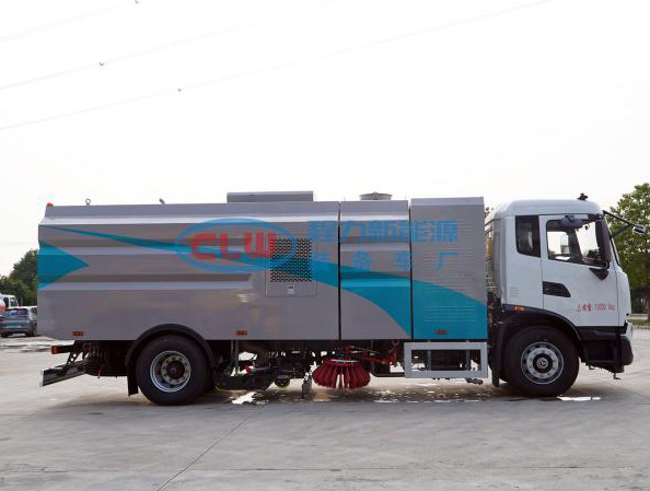 東風(fēng)天錦純電動(dòng)洗掃車(chē)圖片3